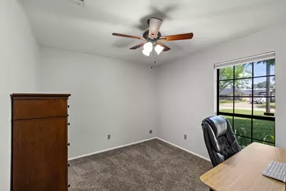 205 W Vaughn Lane, Deer Park, TX 77536 - Photo 14