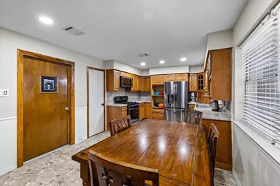 205 W Vaughn Lane, Deer Park, TX 77536 - Photo 6
