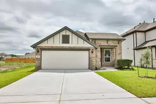 104 Lisa Marie Dr, Angleton, TX 77515 - Photo 1