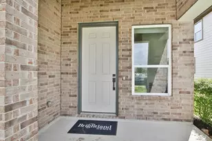 104 Lisa Marie Dr, Angleton, TX 77515 - Photo 4