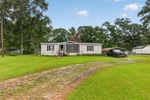 351 County Rd 454, Dayton, TX 77535 - Photo 1