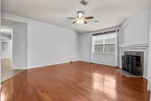 6126 Bradford Ln, League City, TX 77573 - Photo 12