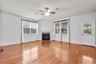 6126 Bradford Ln, League City, TX 77573 - Photo 10