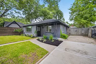 419 Fairbanks St, Houston, TX 77009 - Photo 1