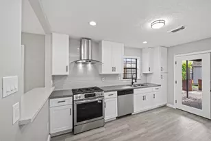 419 Fairbanks St, Houston, TX 77009 - Photo 14