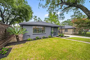 419 Fairbanks St, Houston, TX 77009 - Photo 32