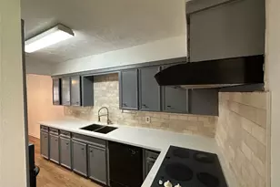 11519 Sabo Rd, Houston, TX 77089 - Photo 8