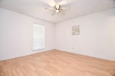 4903 Macridge Boulevard, Houston, TX 77053 - Photo 20