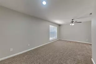 2314 Pebbledowne Cir, Sugar Land, TX 77478 - Photo 10