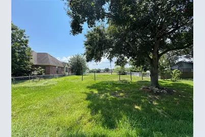 0 Shasta Dr, League City, TX 77573 - Photo 4