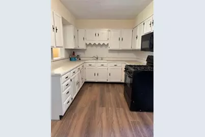 9413 Merle Street, Houston, TX 77033 - Photo 4