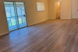9413 Merle St, Houston, TX 77033 - Photo 2