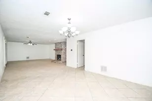6702 Spring Leaf Dr, Spring, TX 77379 - Photo 30