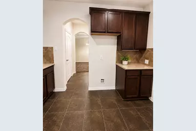 9518 Franklin Drive, Mont Belvieu, TX 77523 - Photo 10