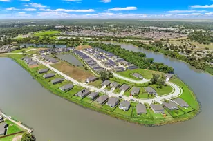 126 Water Grass Trl, Clute, TX 77531 - Photo 32