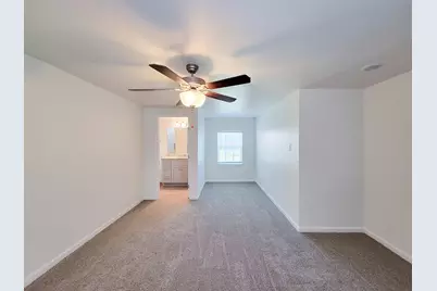 413 S Market Street, Brazoria, TX 77422 - Photo 16