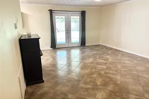 1126 E Dartmouth Ln, Deer Park, TX 77536 - Photo 8