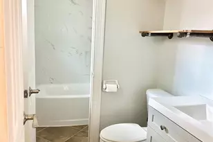 1126 E Dartmouth Ln, Deer Park, TX 77536 - Photo 10