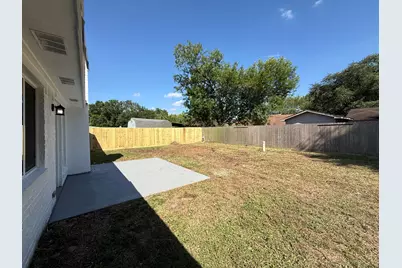 2407 Nelwood Drive, Houston, TX 77038 - Photo 24