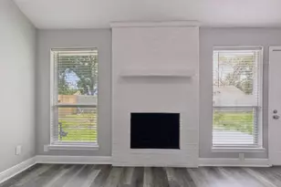 2407 Nelwood Dr, Houston, TX 77038 - Photo 6