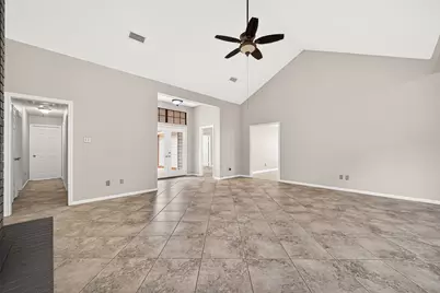 34 Green Slope Place, The Woodlands, TX 77381 - Photo 8
