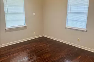 7915 Flintridge Dr, Houston, TX 77028 - Photo 6