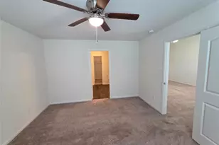 723 Crystal Lakes Dr, Brookshire, TX 77423 - Photo 20