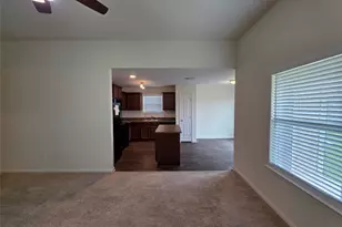 723 Crystal Lakes Dr, Brookshire, TX 77423 - Photo 8