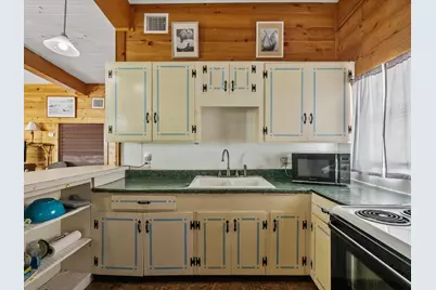 510 Beach Drive, Surfside Beach, TX 77541 - Photo 20