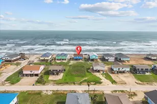 510 Beach Dr, Surfside Beach, TX 77541 - Photo 2