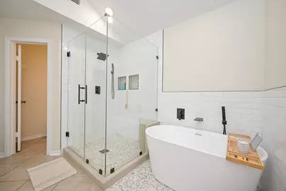31 Gannet Hollow Place, The Woodlands, TX 77381 - Photo 18