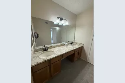 6201 Beverlyhill Street #8, Houston, TX 77057 - Photo 30