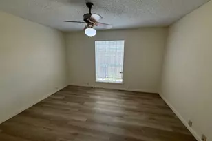 6201 Beverly Hill St, Houston, TX 77057 - Photo 16