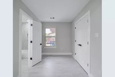 9259 Richland Drive, Houston, TX 77078 - Photo 12