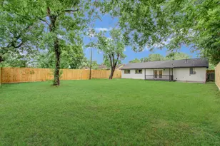 9259 Richland Dr, Houston, TX 77078 - Photo 34