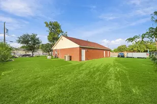 1224 Holland Ave, Houston, TX 77029 - Photo 38