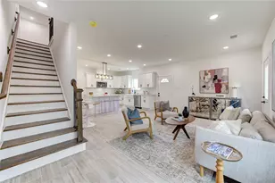2015 B Brackenridge St, Houston, TX 77026 - Photo 8