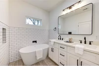 2015 B Brackenridge Street, Houston, TX 77026 - Photo 12