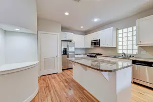 650 Westcross St, Houston, TX 77018 - Photo 26