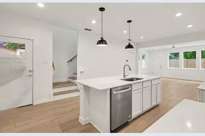 3225 Dennis Street, Houston, TX 77004 - Photo 6