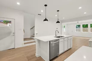 3225 Dennis St, Houston, TX 77004 - Photo 6