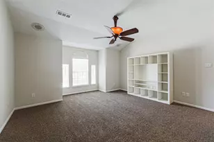 17106 Summer Hollow Dr, Sugar Land, TX 77498 - Photo 16