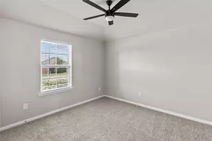 2218 Levant Ln, Baytown, TX 77523 - Photo 4