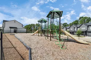 7711 Longmire Rd, Conroe, TX 77304 - Photo 32