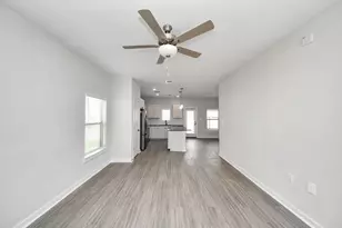 7711 Longmire Rd, Conroe, TX 77304 - Photo 16