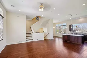 209 Burr St, Houston, TX 77011 - Photo 8