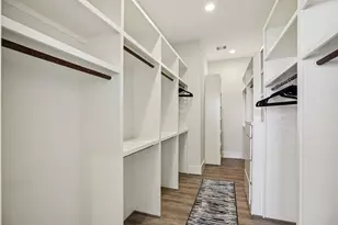 209 Burr St, Houston, TX 77011 - Photo 34