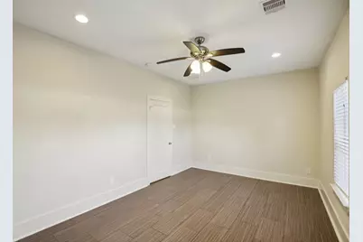 209 Burr Street #C, Houston, TX 77011 - Photo 20