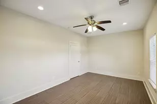 209 Burr St, Houston, TX 77011 - Photo 20