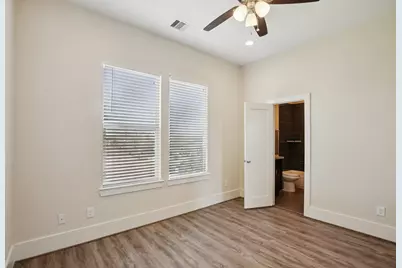 209 Burr Street #C, Houston, TX 77011 - Photo 26